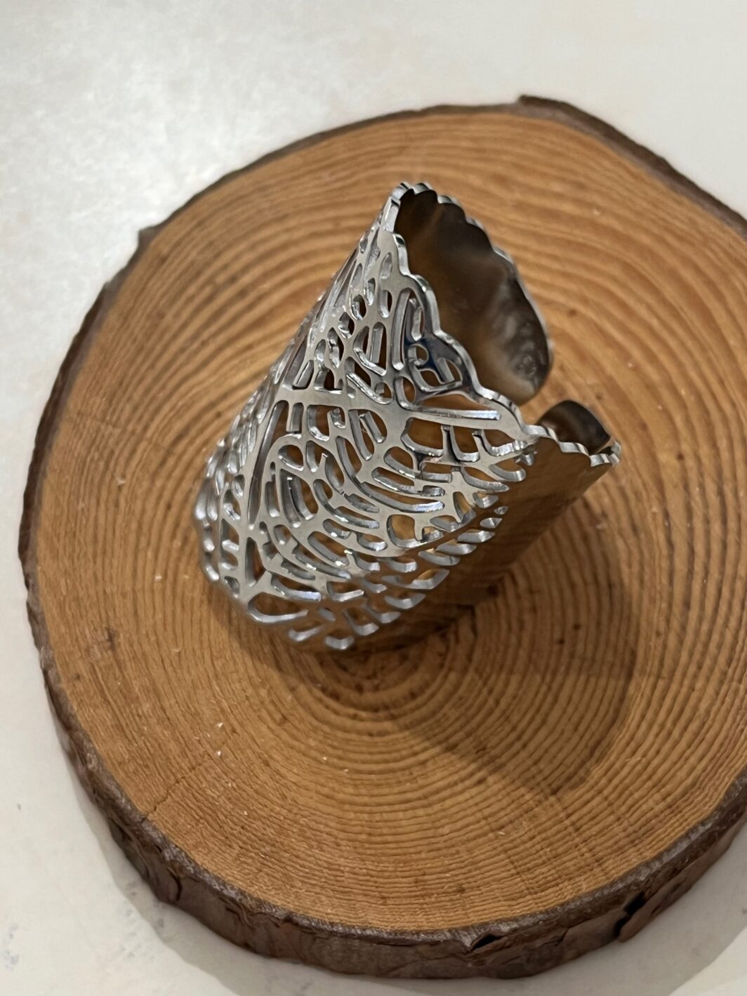 Anillo acero tallado acero plateado - Imagen 2
