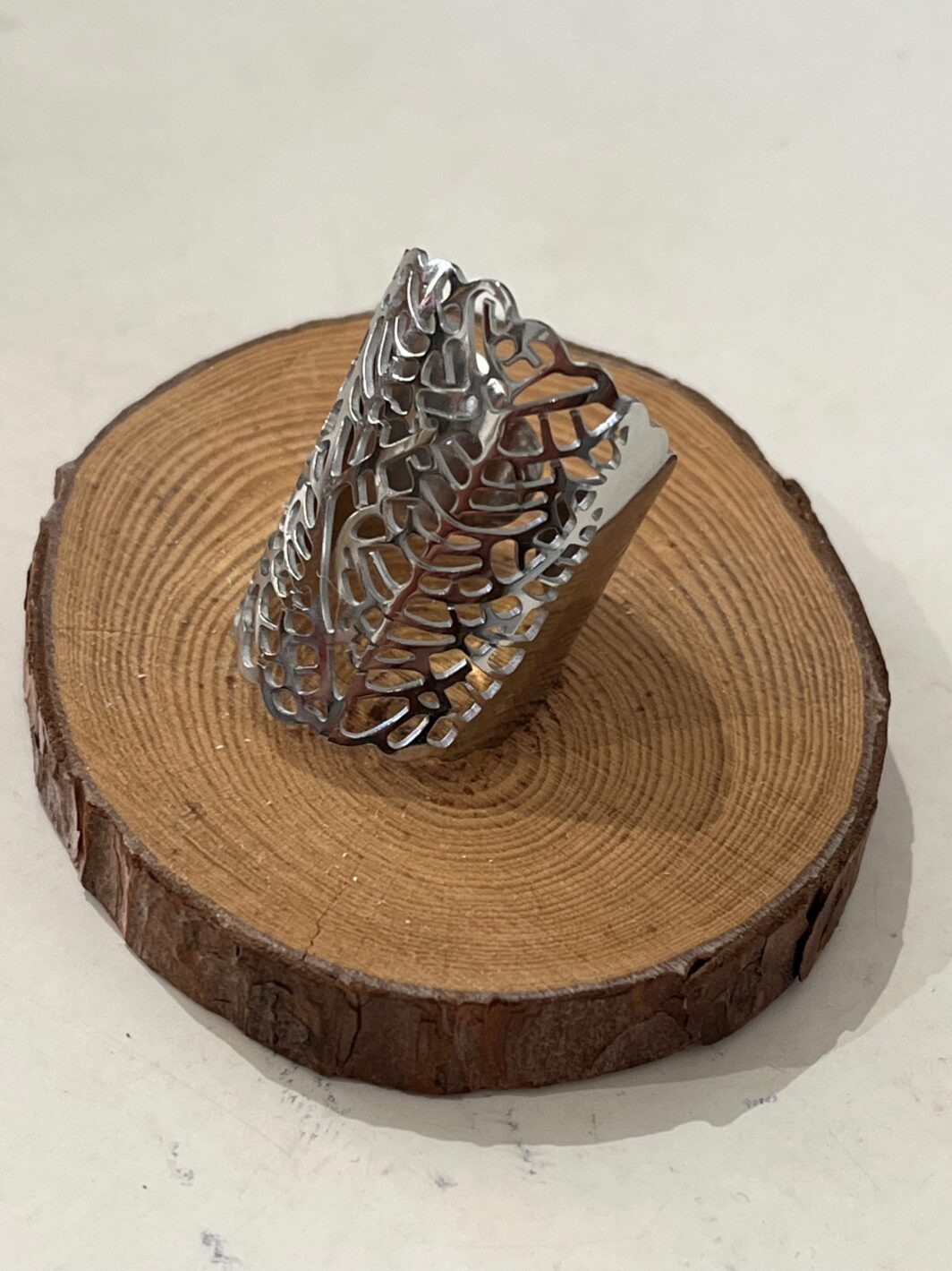 Anillo acero tallado acero plateado - Imagen 3