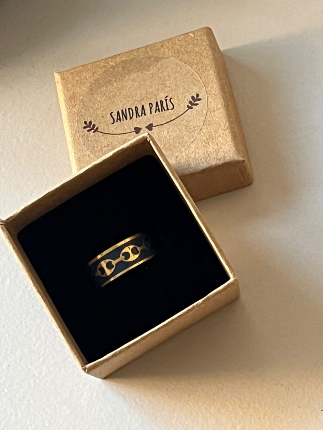 Anillo cadena azul oro