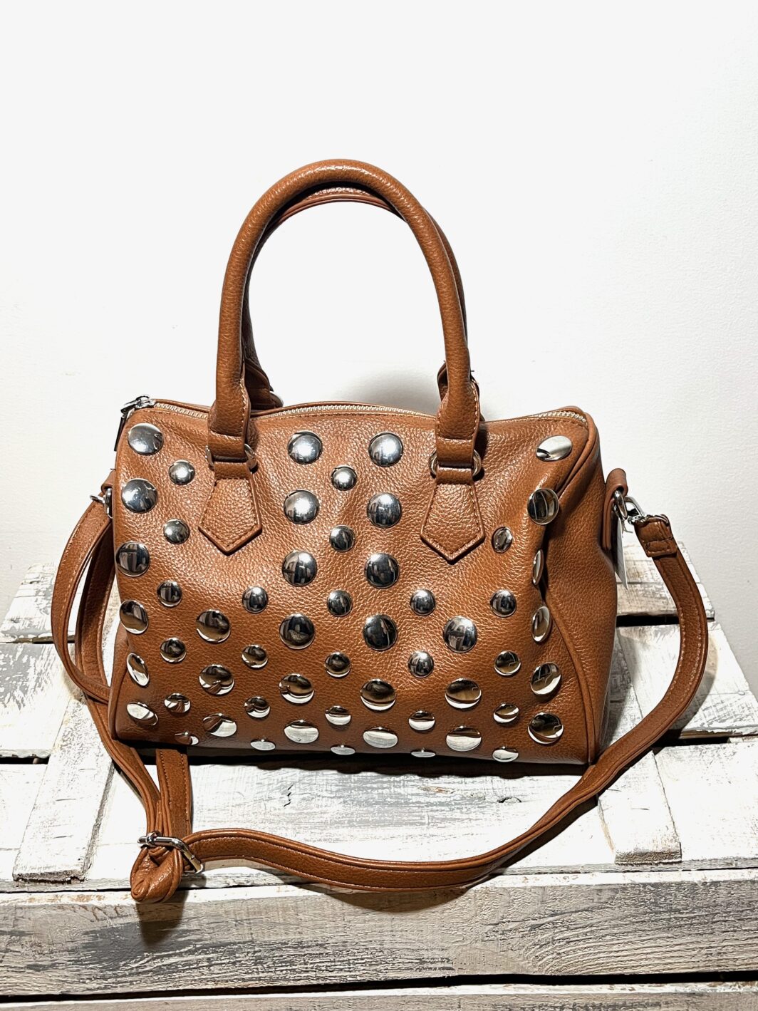 Bolso Tachas